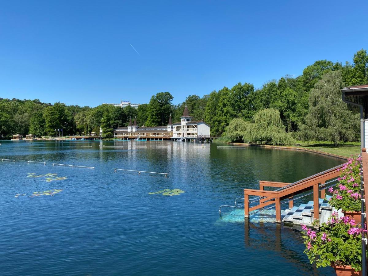 Villa Elisa Vonyarcvashegy Esterno foto